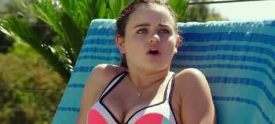 Lee?
Geronimo! - The Kissing Booth