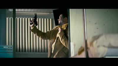 Lee, throw me a gun! - Rush Hour 3