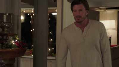Left a few of my law textbooks
here, huh? - Christmas Unleashed
