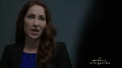 - Left impossibly
large shoes to fill. - Aurora Teagarden Mysteries: An Inheritance to Die For