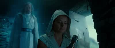 Leia's saber. - Star Wars: The Rise of Skywalker
