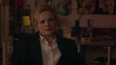[Leila] It wasn't about
sleeping with men. - The Bisexual