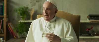 Lelaki dan perempuan ini dieksploitasi - The Pope: Answers