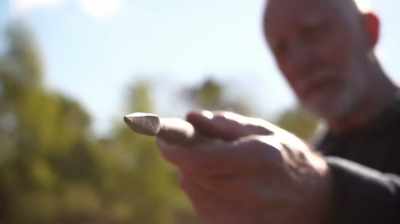 Len tests catapulta
that fires iron tip bolts. - Dead Sea Scrolls: The Doomsday Prophecy