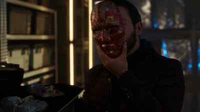 Lenari death mask. - Dark Matter