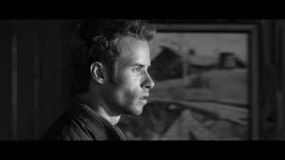 Lenny. Officer gammell. Yeah. Come on. - Memento