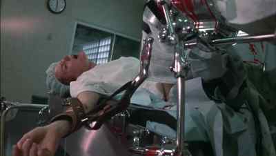 - Lenore!
- Come on, let's go! - It's Alive