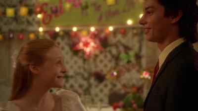 - Leo, look at your hair?!
- What? It's choice. - Being Erica