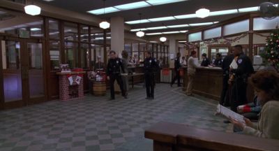 LEON Sarge you got a Robocop You got an alien cop - RoboCop 3