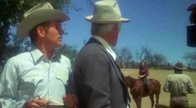 Leonard, come here. - Pocket Money