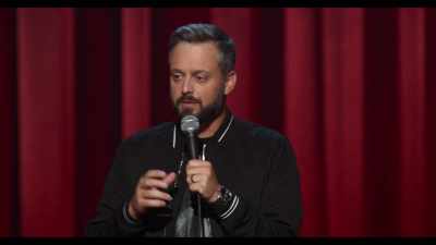 Les gars boivent des bières
dans l'église, - Nate Bargatze: The Tennessee Kid