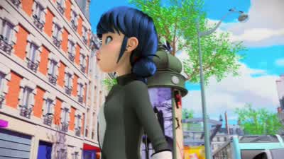 Les pigeons ont envahi Paris. - Miraculous: Tales of Ladybug & Cat Noir