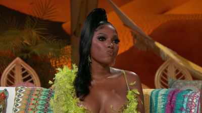Lesa, would you consider
giving Stanbury - The Real Housewives of Dubai