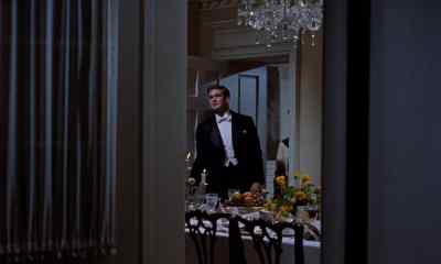 -Leslie--
DAVID: Leslie, dear. - Giant