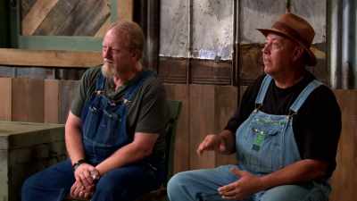 Less boom. [chuckles] - Moonshiners: Master Distiller
