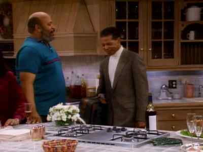 Lester, how about a IittIe NFL action? - The Fresh Prince of Bel-Air