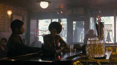 Let me ask you.
You ever seen it like this? - The Deuce
