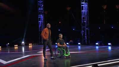 - * Let your colors show * - America's Got Talent: Extreme