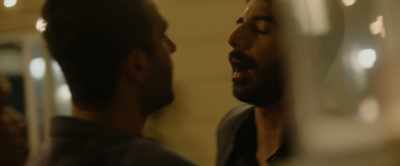 - Let me get you a drink.
- Get lost! - Thappad