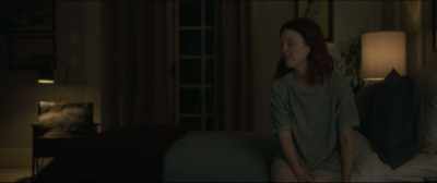 - Let me get you a painkiller, all right?
- No. No. - After the Wedding
