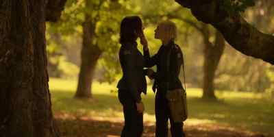 Let me get you back. - Motherland: Fort Salem
