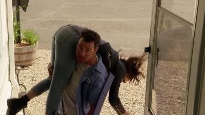 Let me go, you asshole! - Longmire