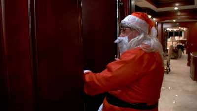 Let me go check on my good
friend, Captain Jason, oh. - Below Deck Down Under