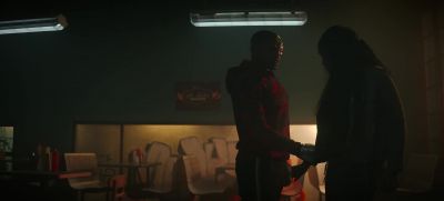 Let me go, Cyborg. - Doom Patrol