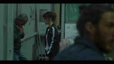 - Let him go!
- [GRUNTS] - Tidelands