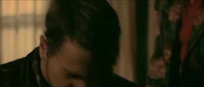 Let me go, let me go! Let me go! - Hostage
