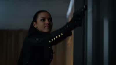 Let him go! - Gotham