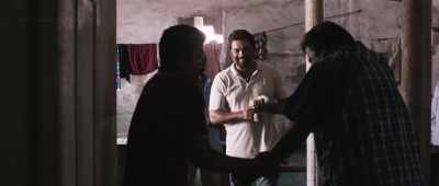 Let go of my hand!
(all laugh) - Vikram Vedha