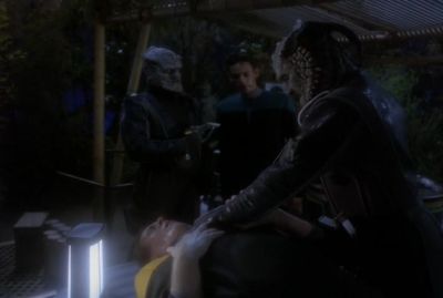 Let him go. - Star Trek: Deep Space Nine