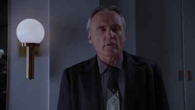 - Let her go.
- Well, you could make me. - Witch Hunt