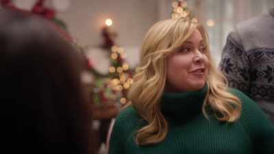 Let me guess, at the
end, everybody hugs - Haul Out the Holly: Lit Up