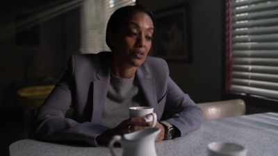 Let me guess. - Supergirl