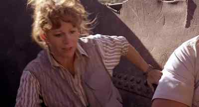 Let me have my gun. - Tremors