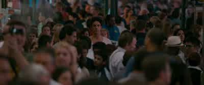 Let me in! - The Dictator
