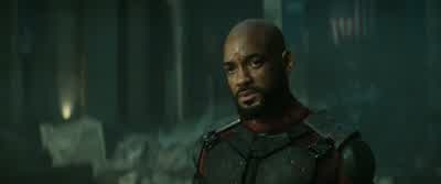 Give me that. - Suicide Squad