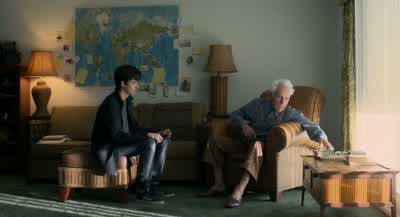 Let me give you your birthday present. - Miss Peregrine's Home for Peculiar Children
