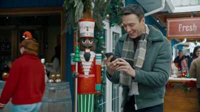 Let me - Scouting for Christmas