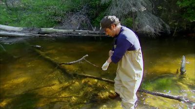 LET ME SEE
IF I CAN GRAB IT, MIKE. - Dirty Jobs