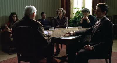 Let me see this. - The Pianist