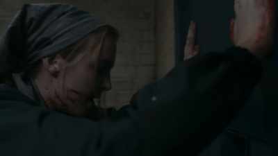 Let me out! Let me out! - Killing Eve