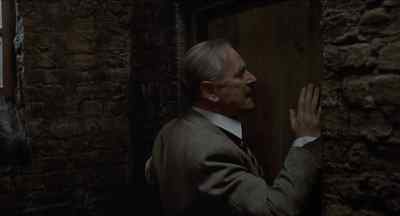 Let me out of here! - Tales from the Crypt