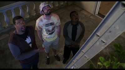 Let’s do this thing.
Darius, give me
that flashlight, bro. - Grow House