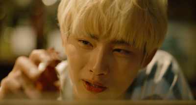 Let me show you the hot spring. - Secrets in the Hot Spring