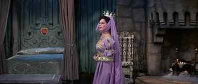 Let Snow White have a care! - Snow White and the Three Stooges