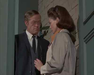 Let me speak
to inspector kobick. - Land of the Giants
