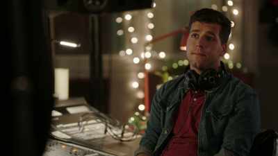 Let me take a look at the song - Rock N' Roll Christmas